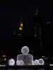 41_Brunnen Alte Oper mit Blick auf den Main Tower.JPG